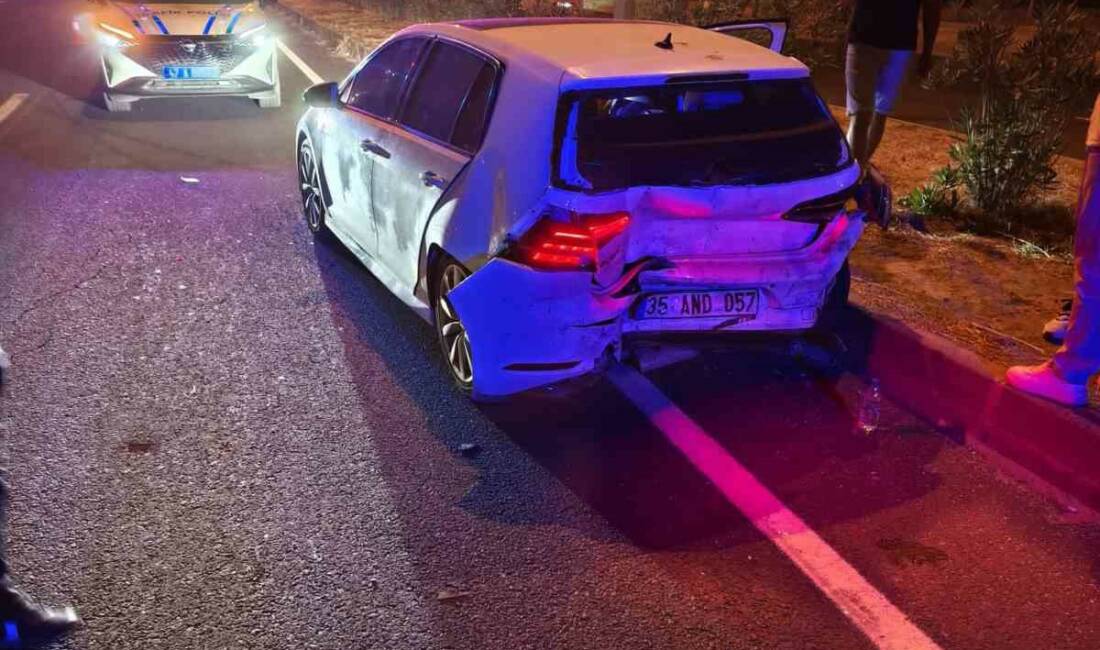 Mardin’de iki otomobil çarpıştı: 4 yaralı Mardin’in Nusaybin ilçesinde iki otomobilin çarpışması sonucu meydana gelen trafik