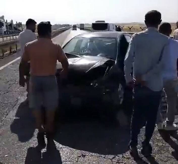 Mardin’in Nusaybin ilçesinde kamyonet ile otomobilin çarpışması sonucu 1 kişi