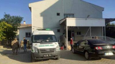 Mardin’in Mazıdağı ilçesinde otomobilin yol kenarındaki korucu kulesine çarpması sonucu