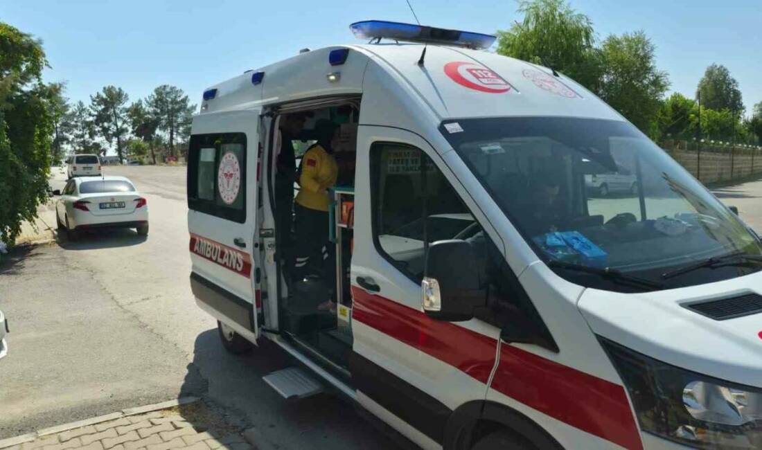 Otomobille motosiklet çarpıştı: 1 yaralı Adıyaman’da otomobil ile motosikletin çarpışması sonucu meydana gelen trafik kazasında