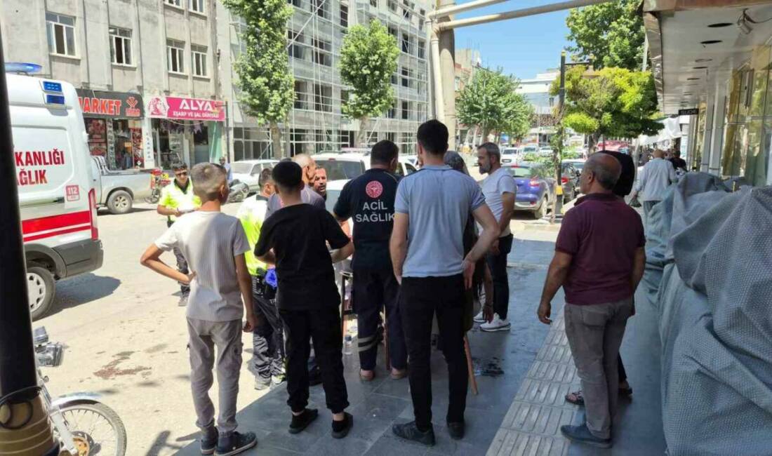 Panelvan araç ile motosiklet çarpıştı: Anne ve 2 çocuğu yaralandı Adıyaman’da panelvan araç ile motosikletin çarpışması sonucu motosiklet sürücüsü kadın