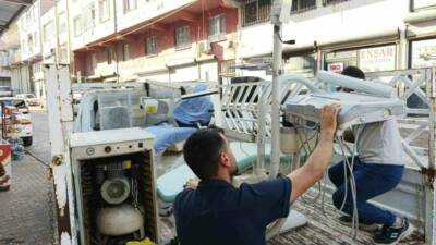 Şanlıurfa'da, ruhsatsız diş tedavisi hizmeti veren iki iş yerine baskın