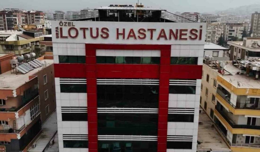 Şanlıurfa’da tutuklanan doktor serbest bırakıldı Şanlıurfa’da sezaryenle doğum yaptırdığı hastasının ölümü nedeniyle nöbetçi mahkeme tarafından