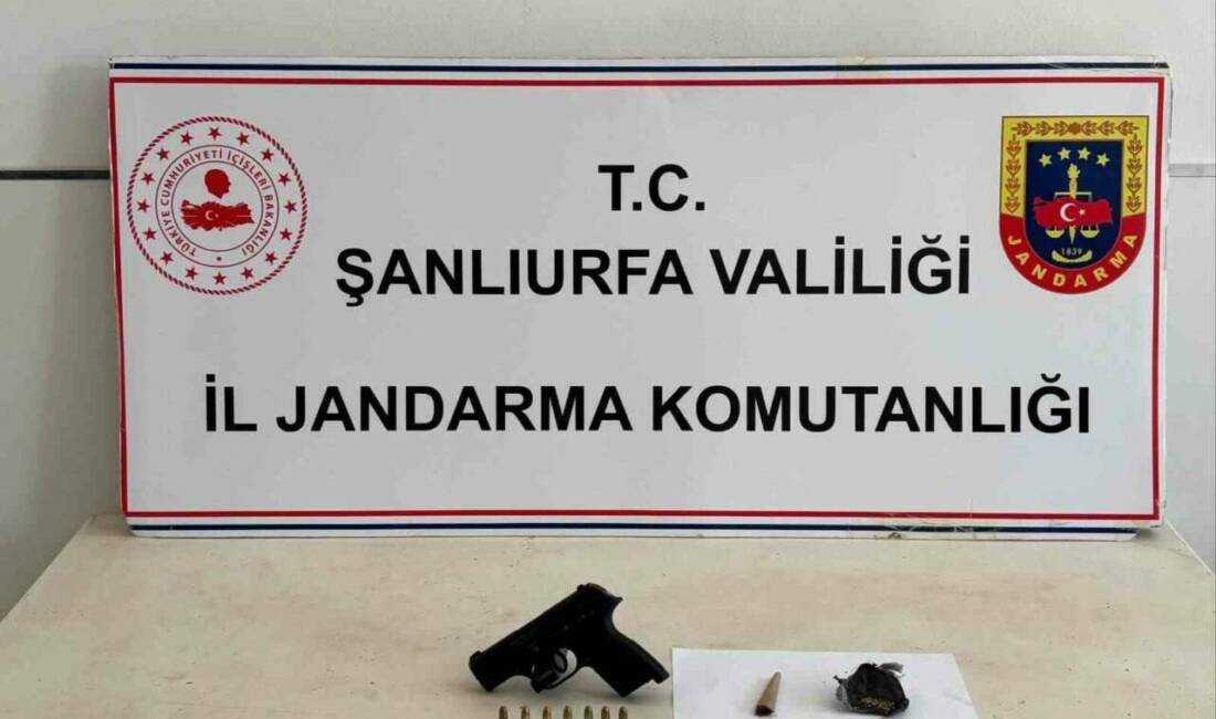 Şanlıurfa’nın Suruç ilçesinde jandarma ekipleri tarafından durdurulan 2 şüpheli şahsın