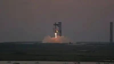 Elon Musk'ın CEO'su olduğu SpaceX, dünyanın en güçlü roketi olarak