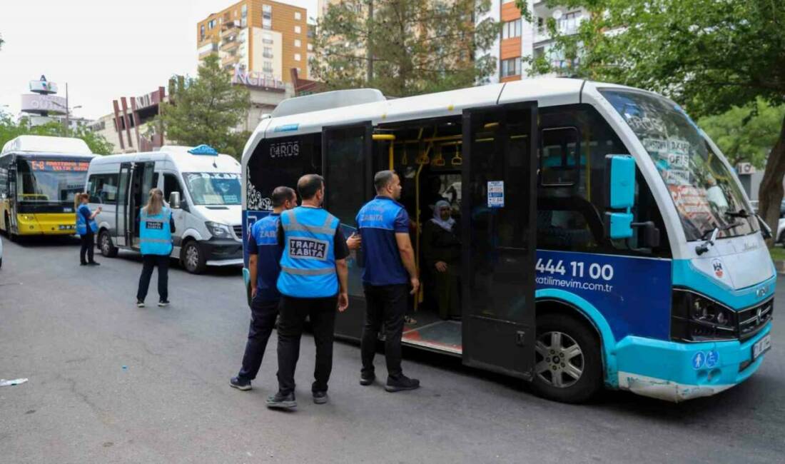 Toplu taşıma araçlarına yönelik denetimler sürüyor Diyarbakır Büyükşehir Belediyesi, yaz sıcaklarının etkisini artırmasıyla birlikte toplu taşıma