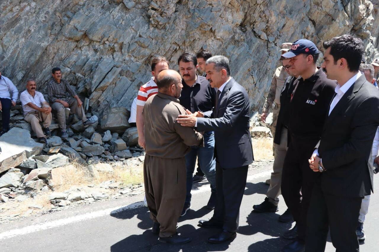 Şırnak’ın Beytüşşebap ilçesinde balık tutarken Habur Çayı’na düşen ve akıntıya