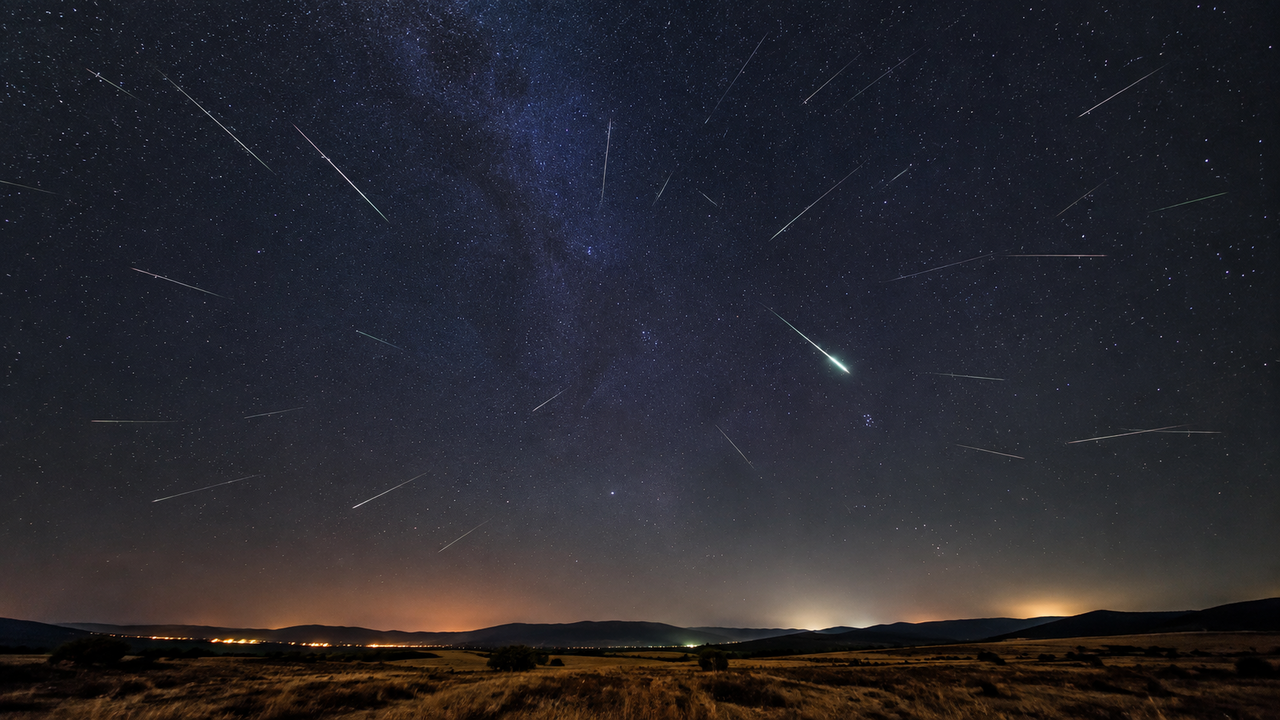 Yılın en dikkat çekici gök olaylarından Perseid meteor yağmuru, 12