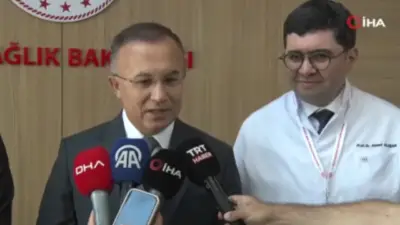 Gaziantep Valisi Kemal Çeber, bıçaklı saldırının ardından ameliyat edilerek yoğun