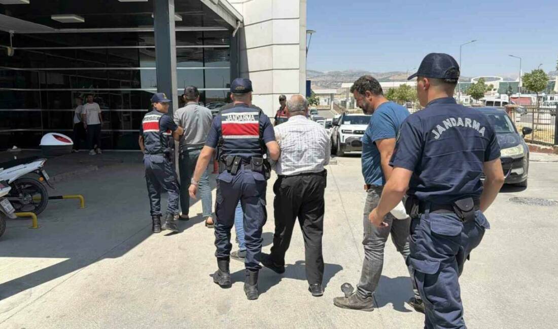 Adıyaman’da 7 kişinin yaralandığı kavgada 6 kişi gözaltına alındı.