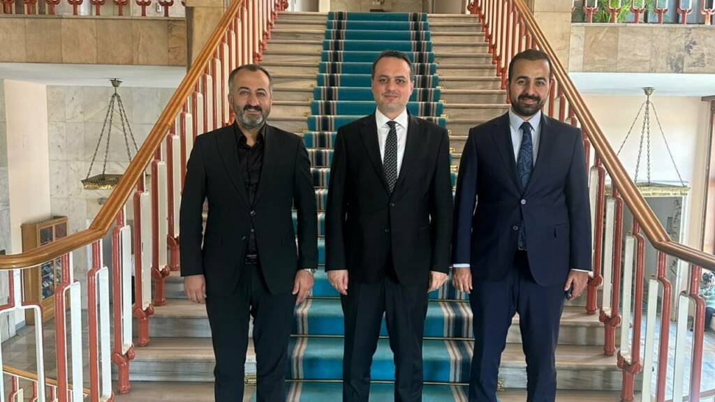 ehmet Akgün ve Muhammet Özdoğan’ın TBMM Genel Sekreteri Ahmet Bozkurt’a ziyareti
