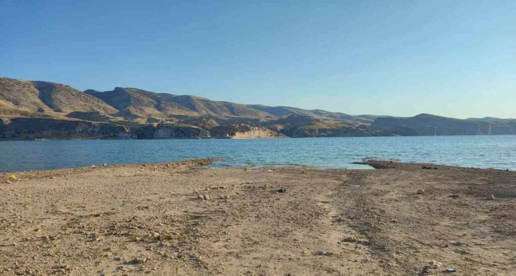 Baraj gölünde kadın cesedi bulundu
