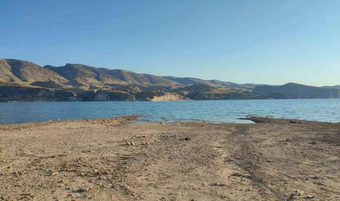 Batman’ın Hasankeyf ilçesinde Ilısu Baraj Gölü havzasında bir kadının cansız