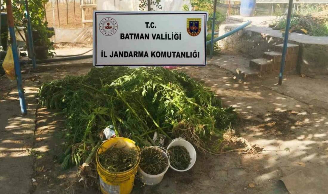 Batman’ın Hasankeyf ve Gercüş ilçelerinde çok sayıda gümrük kaçağı ürün