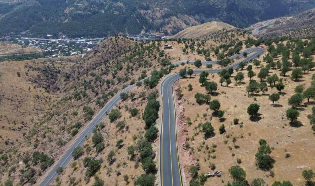 Baykan’da yol ve ulaşım altyapısı güçlendiriliyor Siirt Valisi ve Belediye Başkan Vekili Dr. Kemal Kızılkaya, Baykan