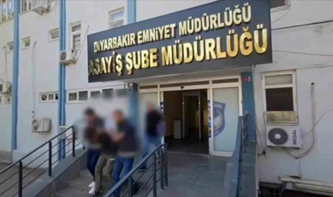 Diyarbakır’da iki ayrı silahlı olaya karışan şahıs polis ekiplerince yakalandı.