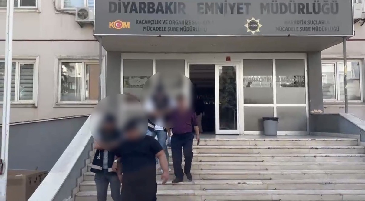 Diyarbakır’da “tefecilik” ve “nitelikli yağma” operasyonunda 2 tutuklama
