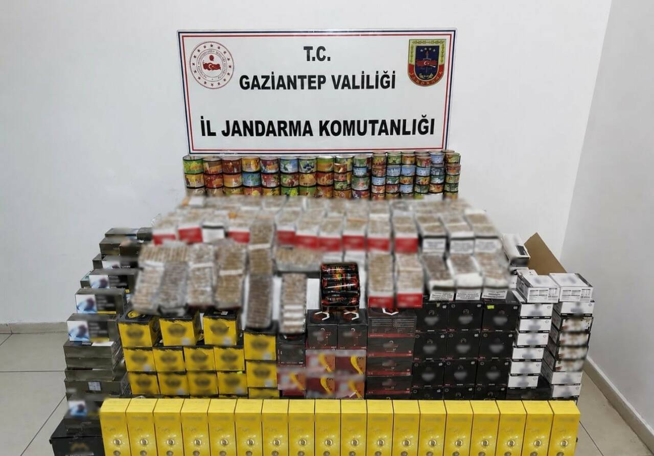 Gaziantep’te jandarma ekiplerince 3 şahsa yönelik yapılan operasyonda 1 milyon