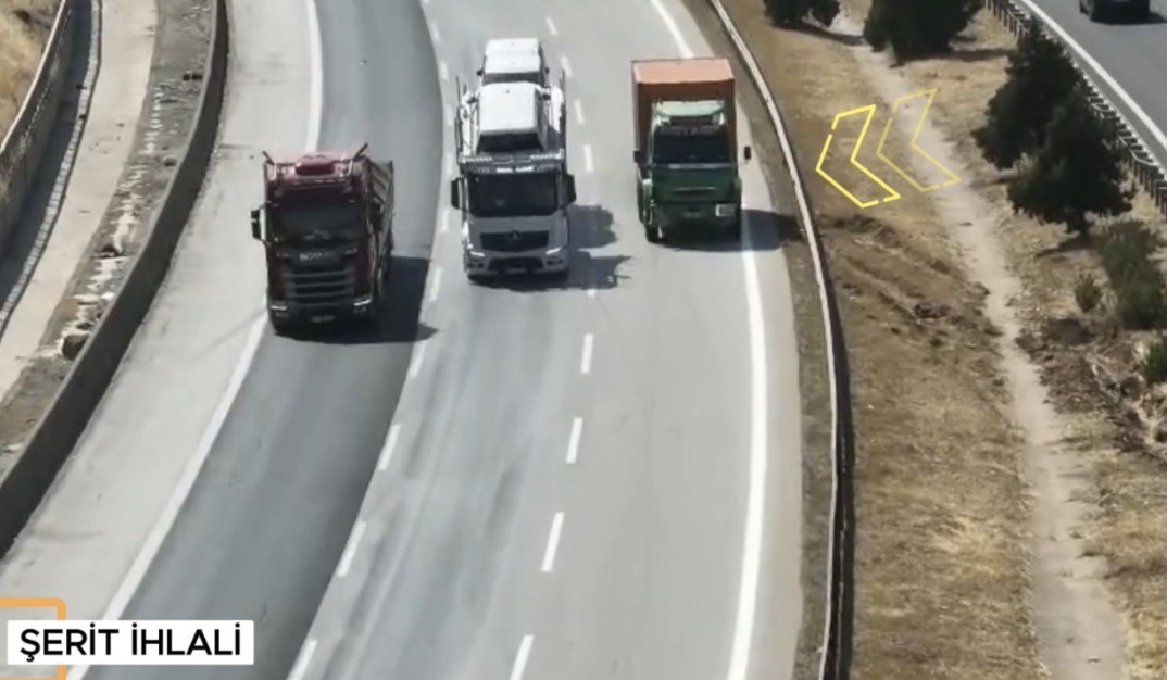 Gaziantep’te jandarma ekiplerince yapılan dron destekli otoyol denetimlerinde çeşitli kural