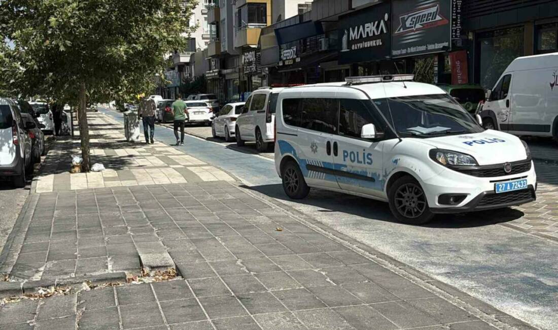Gaziantep’te tartıştığı şahıs tarafından silahla vurulan bir kişi ağır yaralandı.
