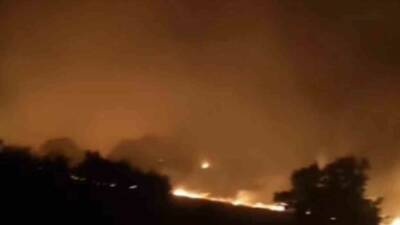 Adıyaman’ın Gerger ilçesinde ormanlık alanda çıkan yangına ekiplerin müdahalesi devam