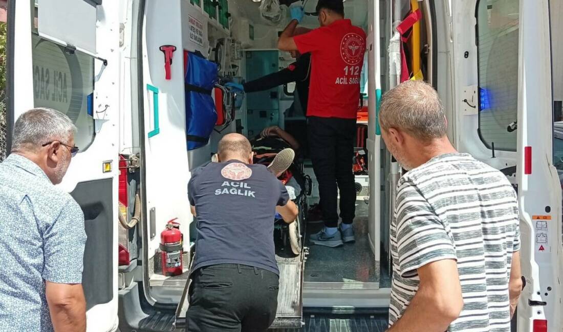 Gölbaşı’nda motosiklet ile otomobil çarpıştı: 1 yaralı Adıyaman’ın Gölbaşı ilçesinde otomobil ile motosikletin çarpışması sonucu meydana gelen