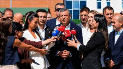 YENİ Parti Genel Başkanı Özgür Özel, İBB davasının Silivri’de görülen