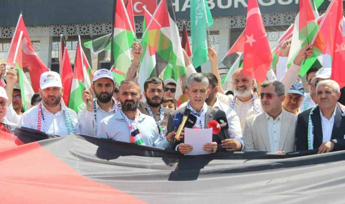 Habur Sınır Kapısı’nda Irak’ta bekletilen “Filistin Konvoyu” için basın açıklaması düzenlendi Şehri Nuh Platformu, Irak merkezi hükümeti tarafından İbrahim Halil Sınır