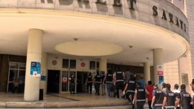 Şanlıurfa’nın Halfeti ilçesinde belediyenin önceki dönem yönetimine yönelik "yolsuzluk" ve