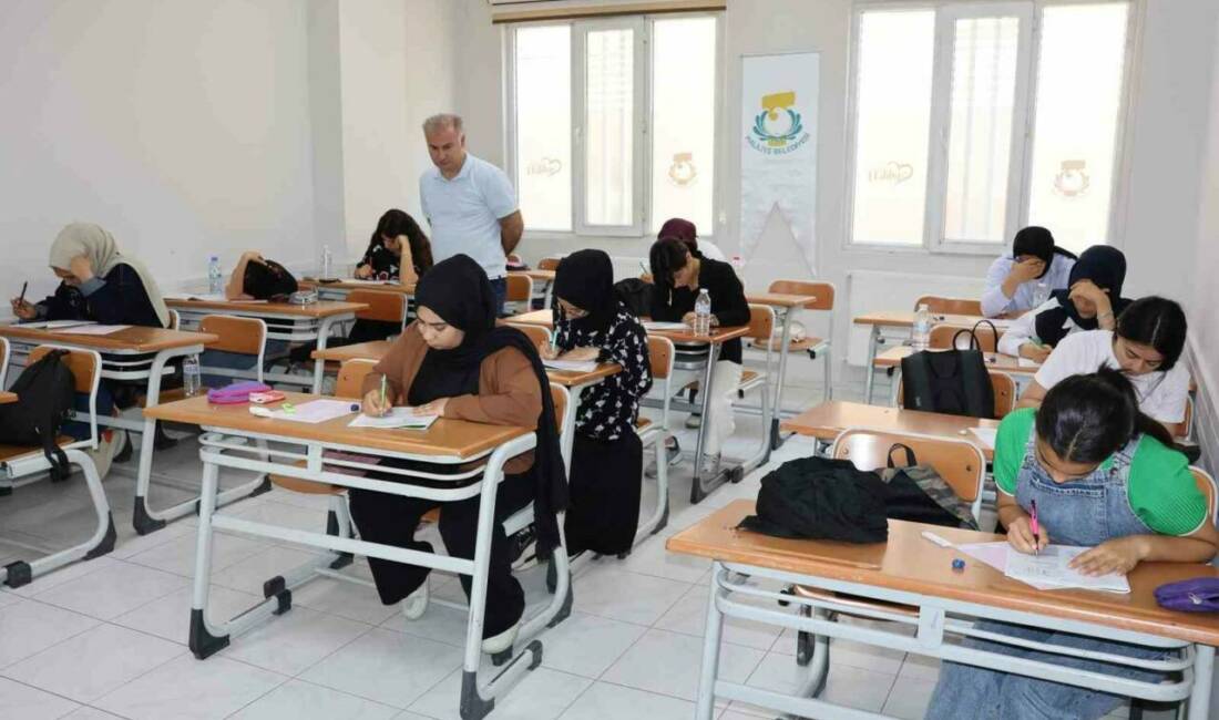 Haliliye Belediyesi’nin gençlerin eğitim hayatına yönelik sürdürdüğü destekler, üniversite sınav