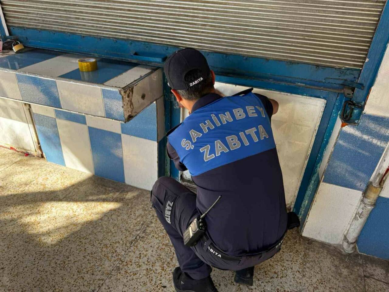 Şahinbey Belediyesi zabıta ekiplerinin gerçekleştirdiği rutin denetimlerde, hijyen kurallarını hiçe