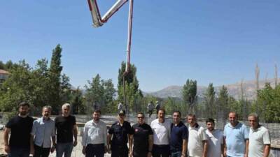 Adıyaman’ın Gölbaşı Kaymakamı Kadir Algın, Harmanlı Belde Belediye Hizmet Binası’nın