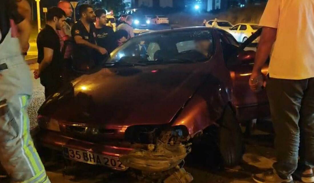 Diyarbakır’ın merkez Kayapınar ilçesinde meydana gelen trafik kazası sonrası bir