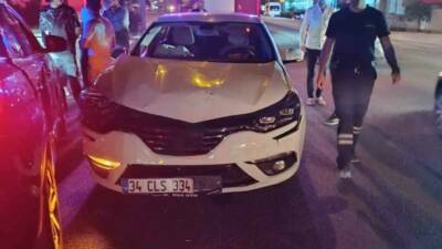 Mardin’de iki otomobilin çarpışması sonucu maddi hasar meydana geldi.
