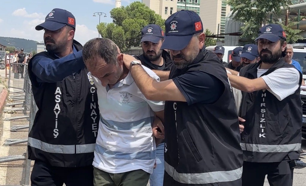 Gaziantep’te Yeni Parti Milletvekili Melih Meriç’i bıçaklayarak kaçan CHP Oğuzeli