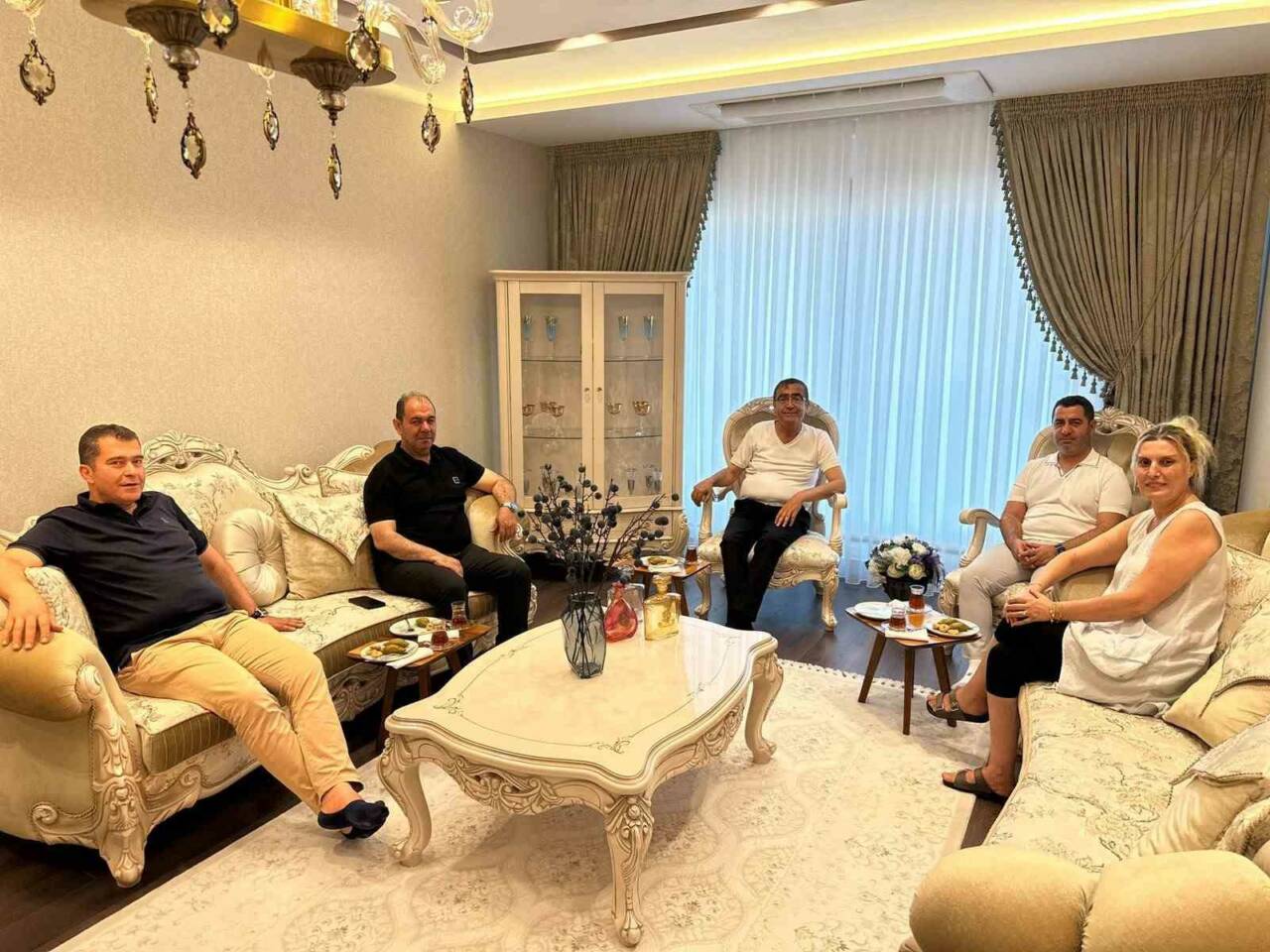 AK Parti Gaziantep Milletvekili Bünyamin Bozgeyik, geçirdiği rahatsızlık sonrası uzun