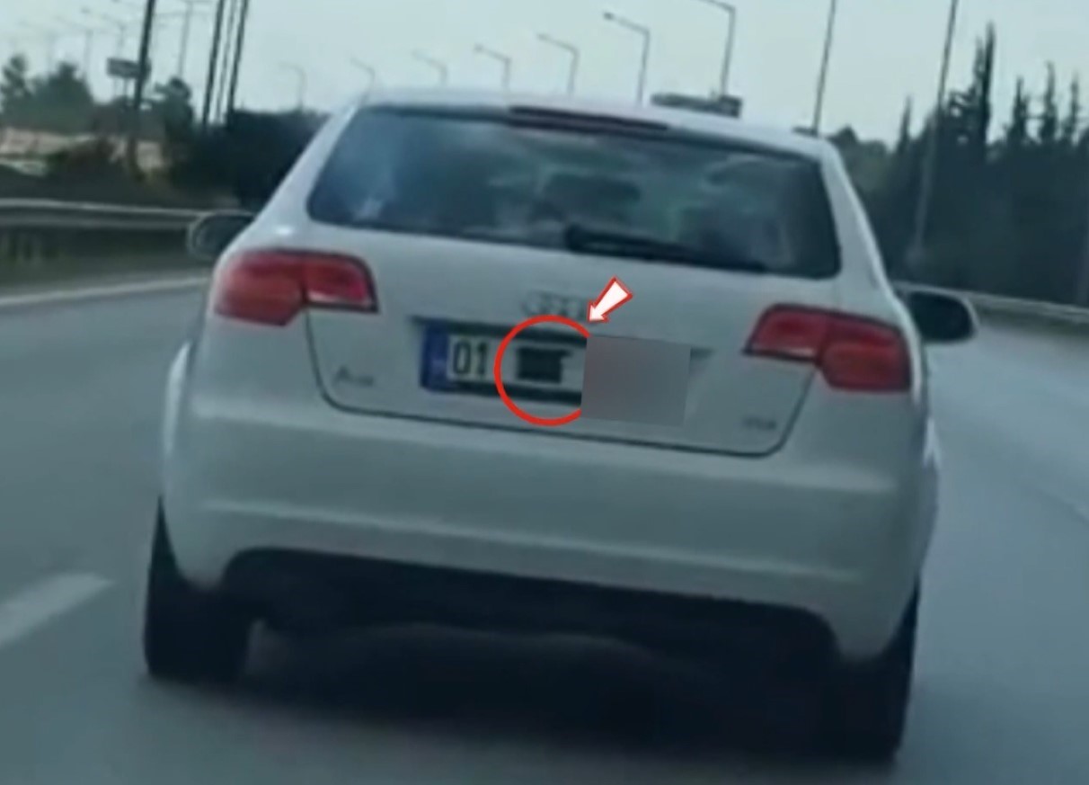 Gaziantep’te plakasını gizleyerek trafikte seyreden araç sürücüsüne jandarma ekiplerince 140