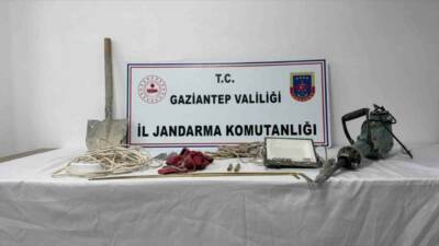 Gaziantep’te bir ev ve arazide define bulmak için kaçak kazı