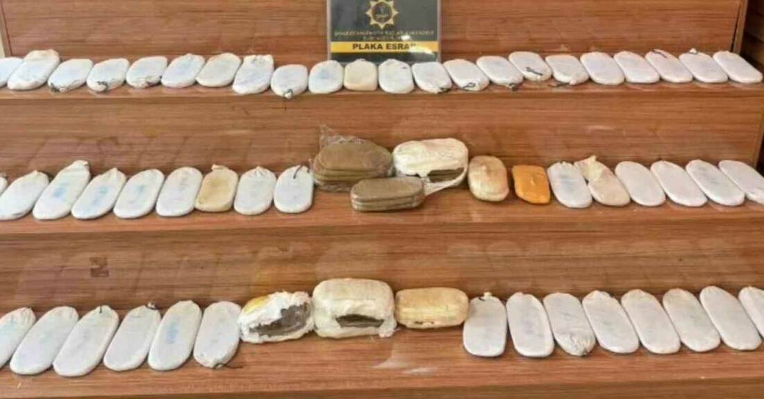 Şanlıurfa’da bir araçta 20 kilo 600 gram esrar ele geçirildi,
