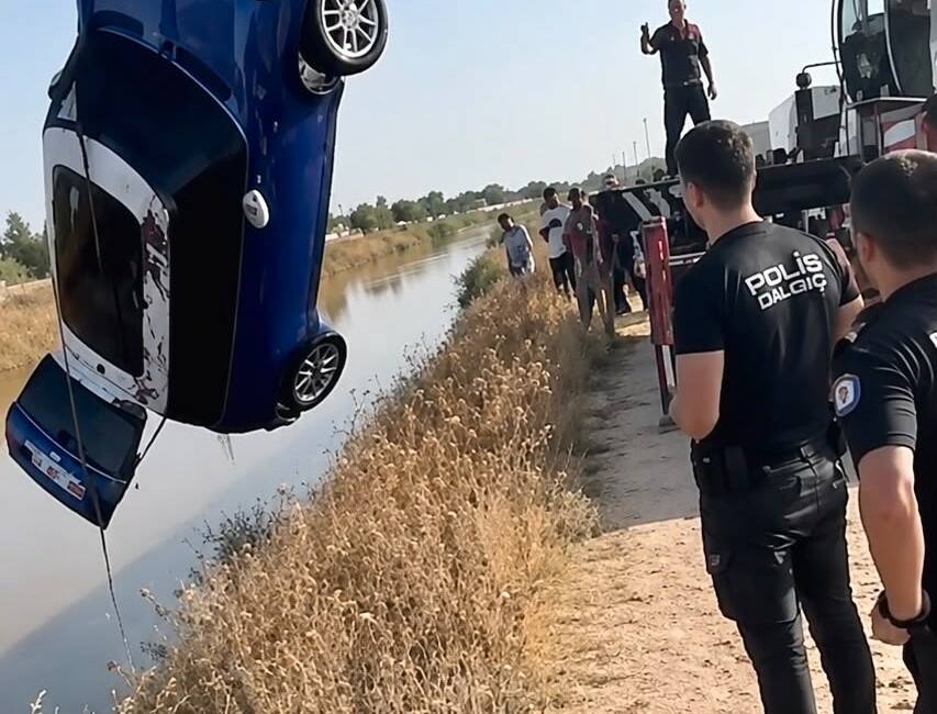 Şanlıurfa’da otomobil dereye uçtu: Sürücü kayboldu Şanlıurfa’da dereye devrilen otomobilin sürücüsü kayboldu. Sürücüyü arama çalışmaları sürüyor.