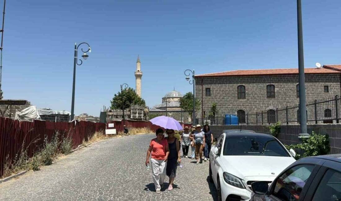 Kardiyoloji Uzmanı Prof. Dr. Serkan Akdağ, son aylarda hava sıcaklıklarının