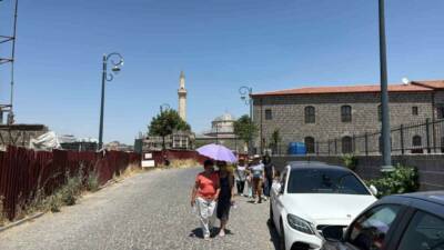 Kardiyoloji Uzmanı Prof. Dr. Serkan Akdağ, son aylarda hava sıcaklıklarının