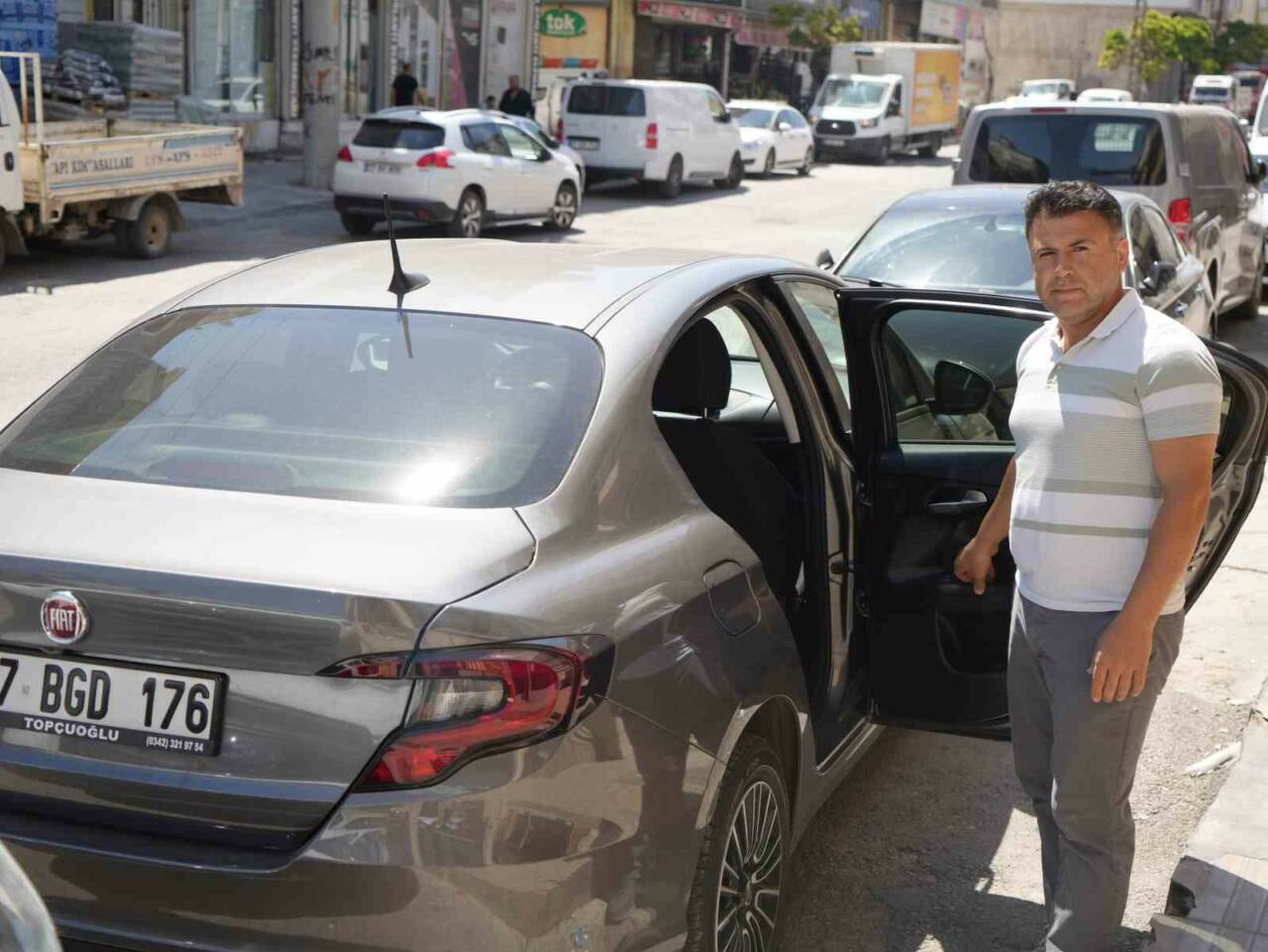 Gaziantep’te sıfır olarak bayiden satın aldığı Tofaş Fiat marka otomobili
