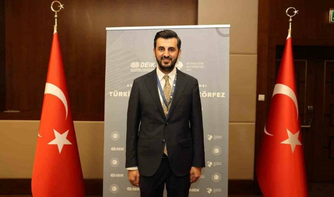 DEİK/Türkiye-Irak İş Konseyi Başkanı Halit Acar, Ankara’da Cumhurbaşkanlığı Külliyesi’nde imzalanan