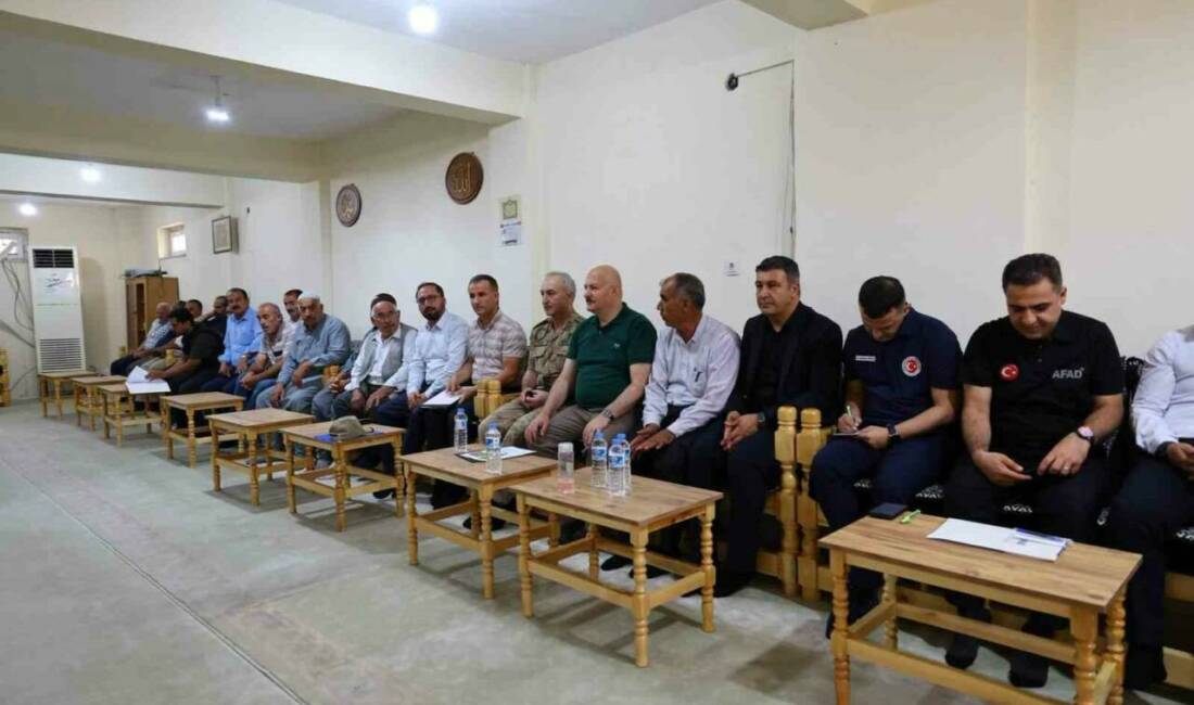 Adıyaman Valisi Abdullah Küçük, beraberindeki kurum amirleriyle birlikte merkeze bağlı