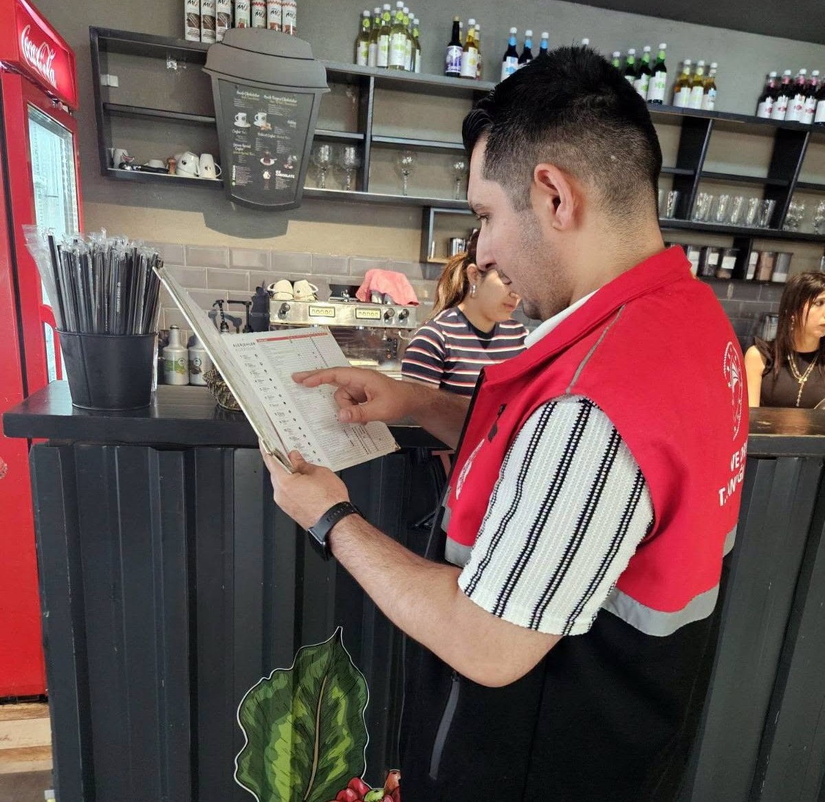 Adıyaman’daki ulusal düzeyde zincir şeklinde faaliyet gösteren toplu tüketim işletmelerinde,